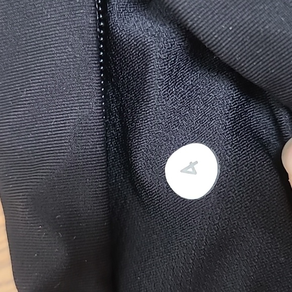 Lululemon Speed Tight Stained Glass Love night black in Size 4 - Picture 5 of 7